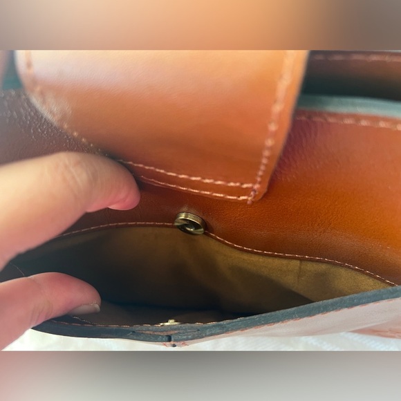 Patricia Nash Rosina Leather Cutout Tooled Shoulder Bag - Picture 7 of 16